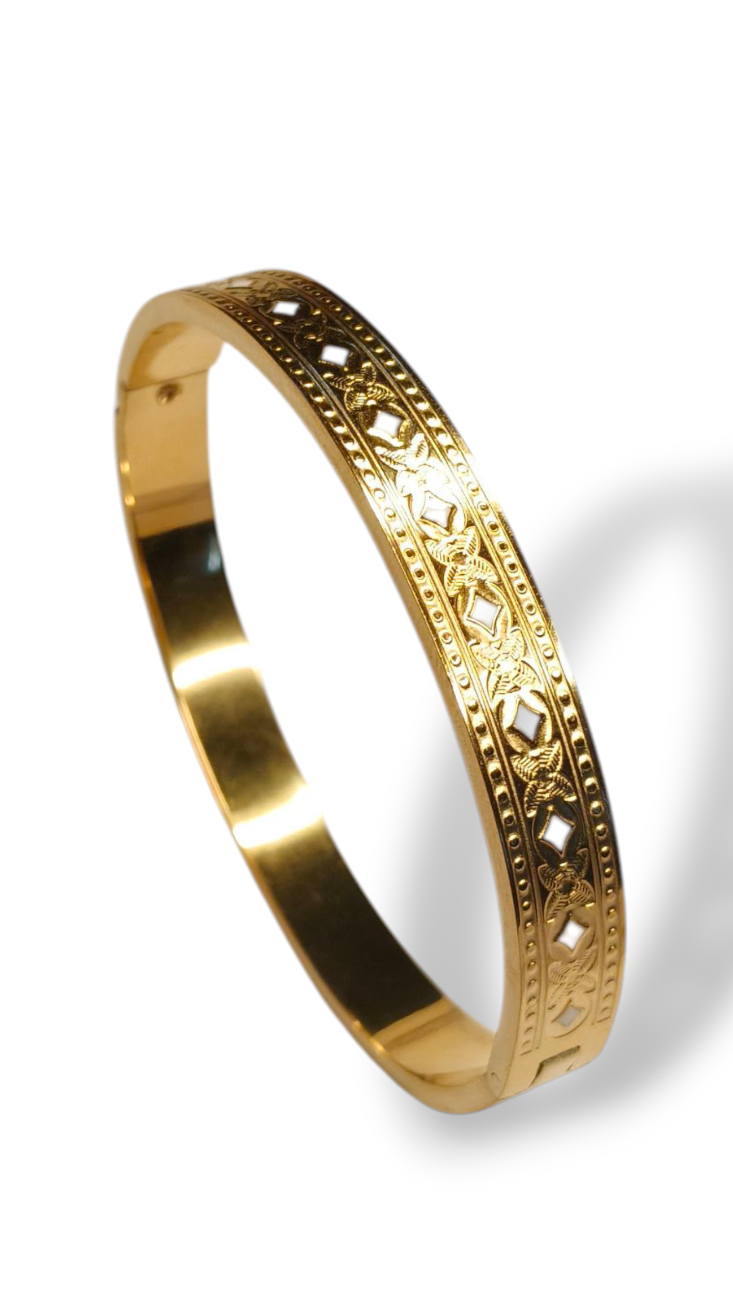 Royal ornate bracelet