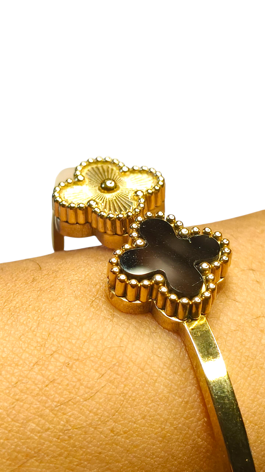 Dusk and Dawn Clover bracelet