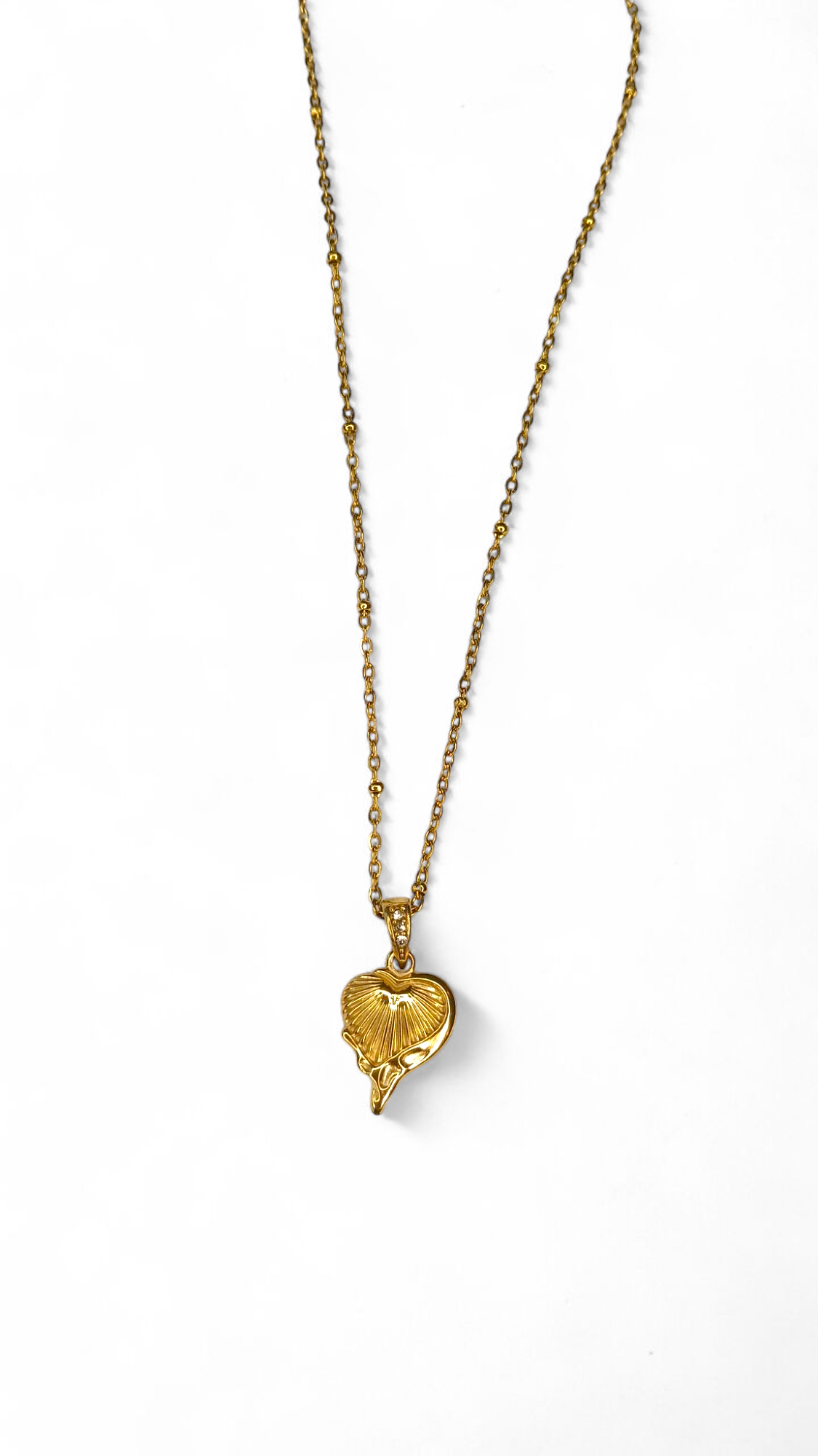 Molten heart pendant