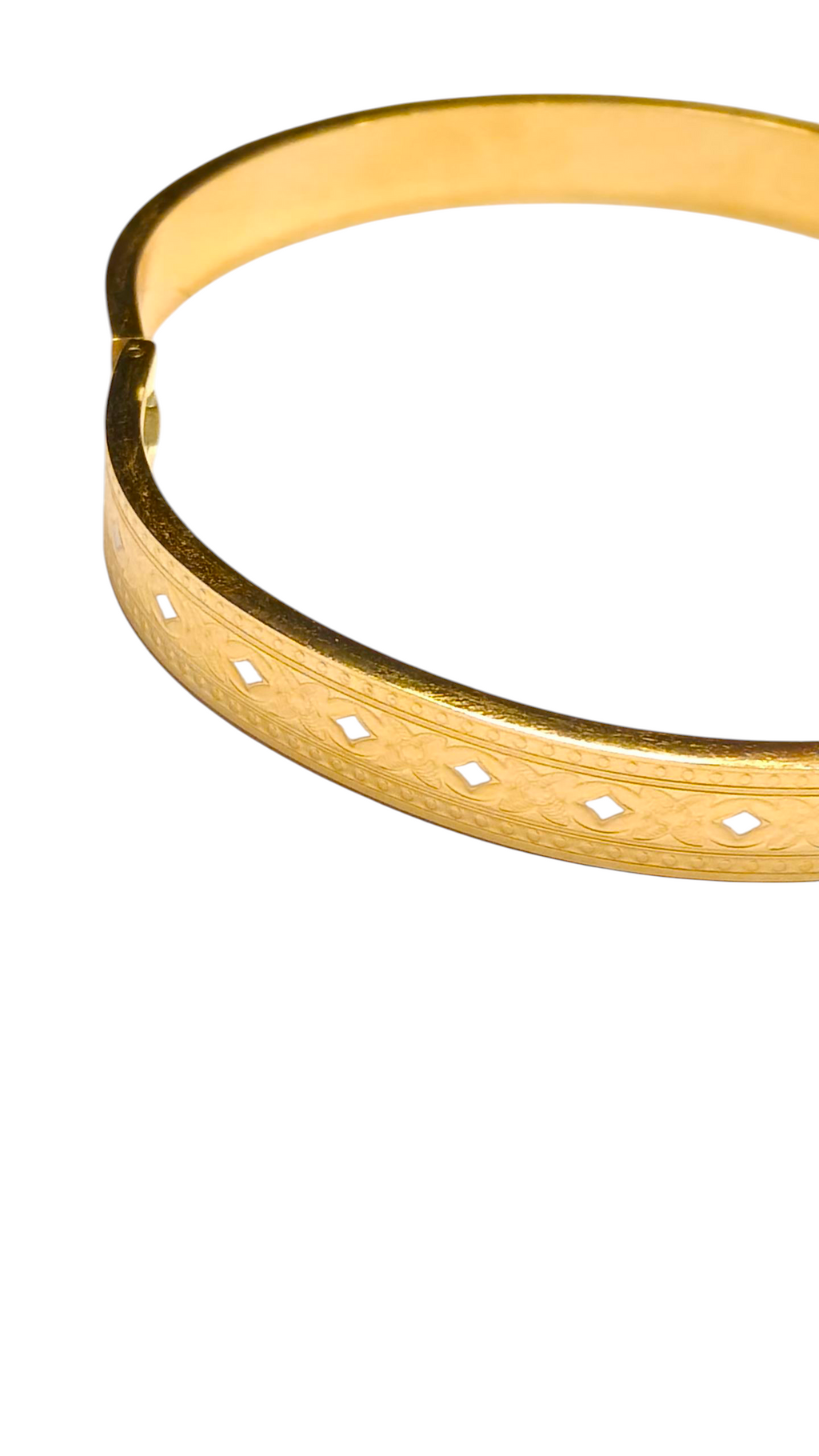 Royal ornate bracelet