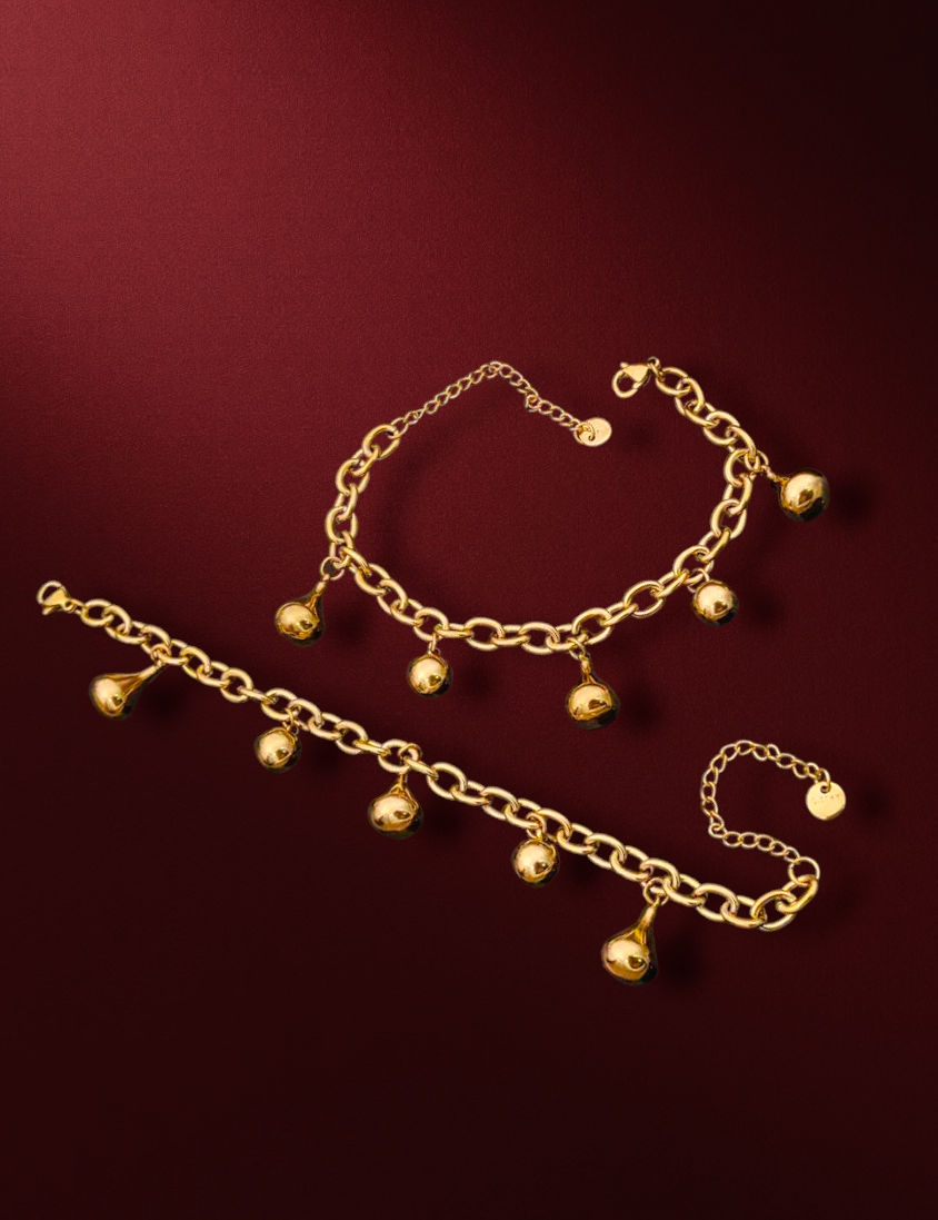 Chunky drop charm chain bracelet