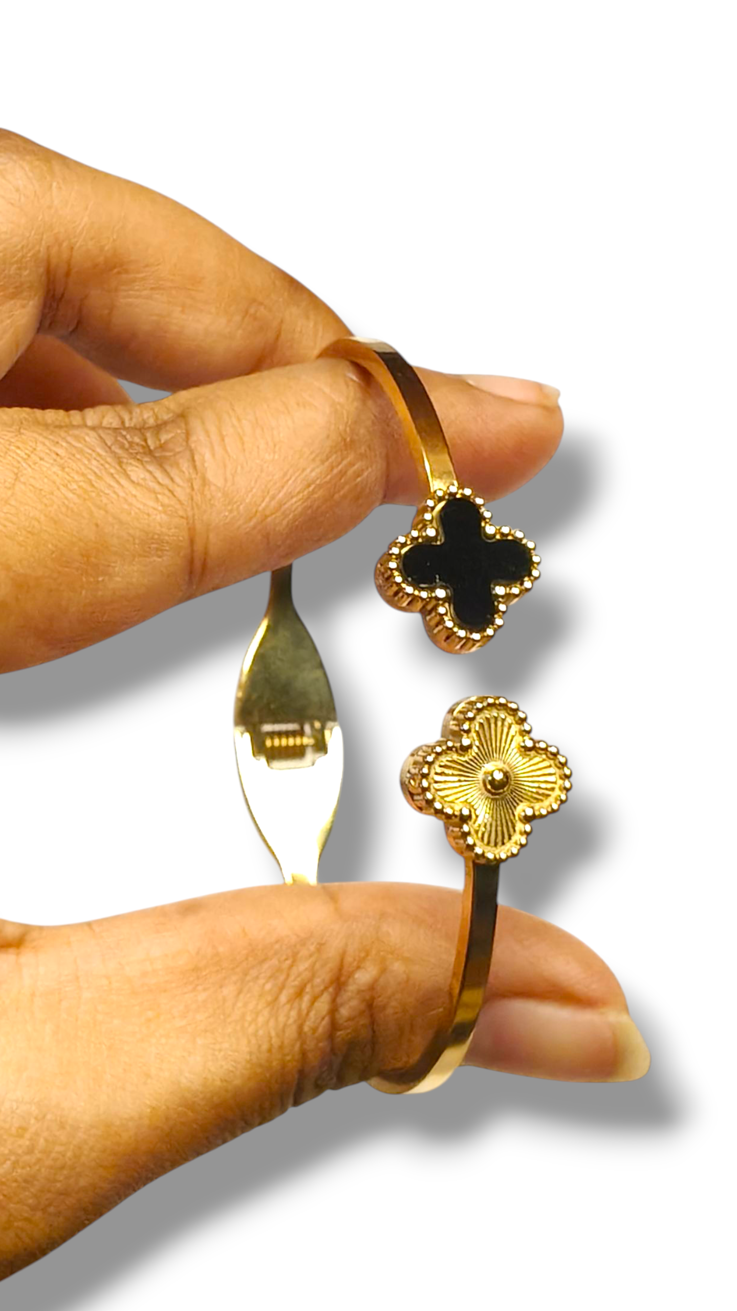 Dusk and Dawn Clover bracelet