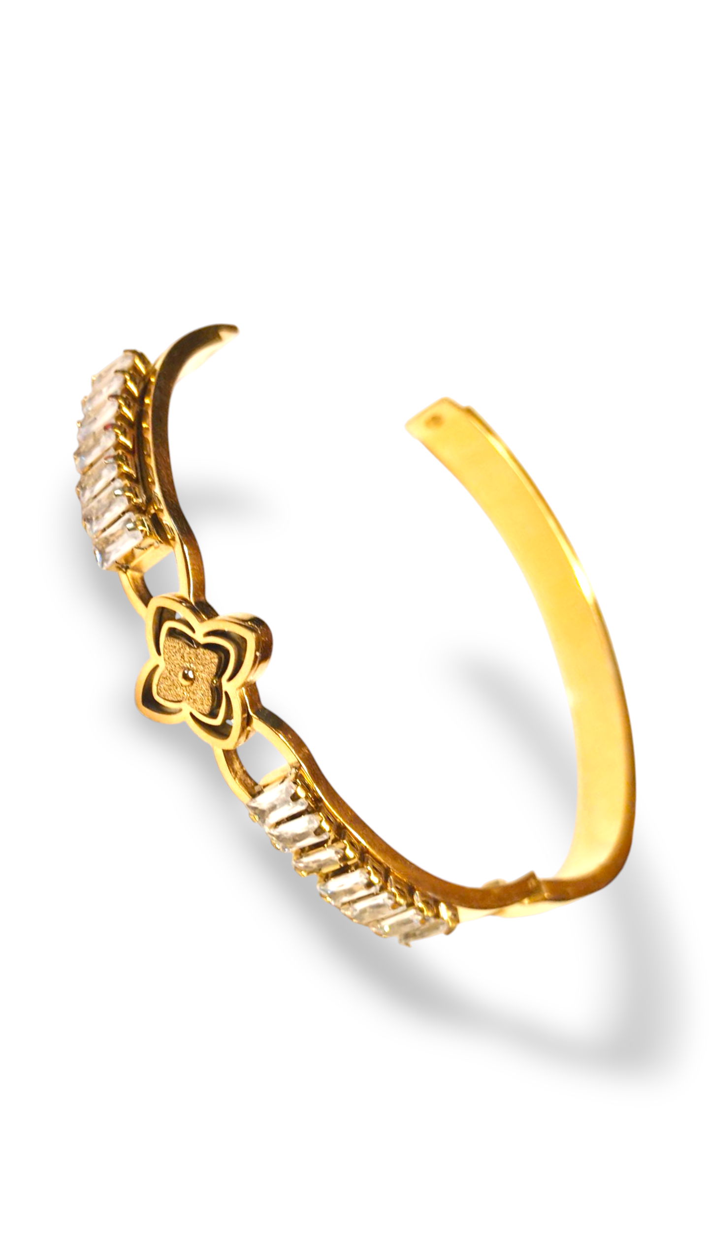 Stone Petal clover bracelet